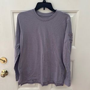 Lakegirl long sleeve T. Purple stripes, women’s size M, poly/cotton/rayon.